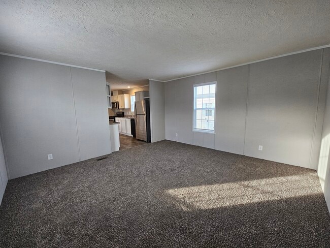 3430 N Peoria Rd