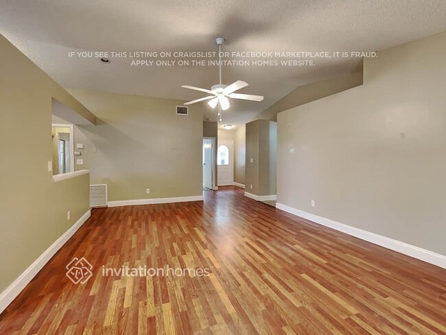 Photo - 10884 Grandview Ct