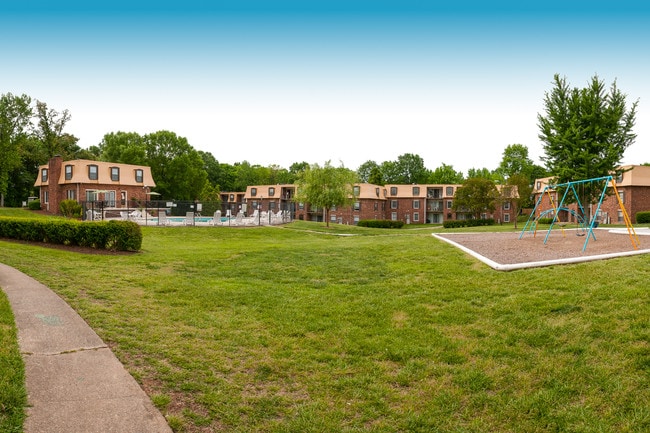 Lemans at Lawndale