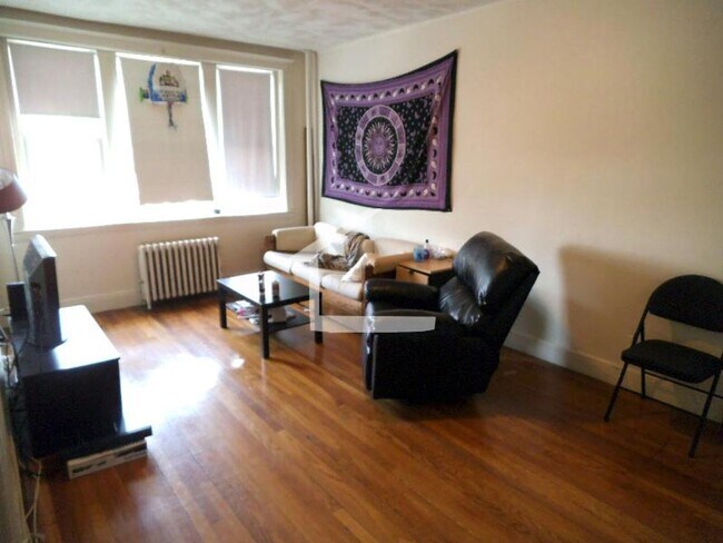 No brokers Fee, No Security Deposit, Eleva... - No brokers Fee, No Security Deposit, Eleva... Condo