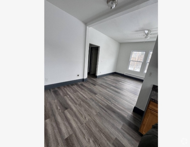 Building Photo - 8403 Detroit Ave Unit 1 Rental