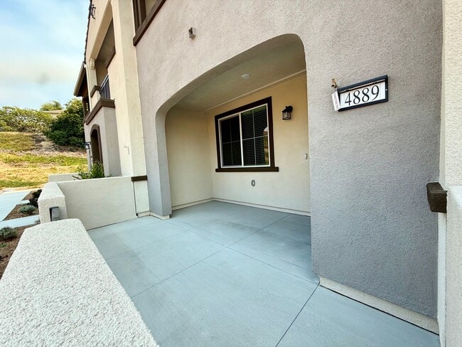 4889 Merida Way