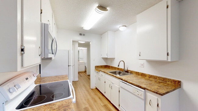 Photo - 827 Las Gallinas Ave Unit 211