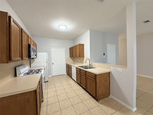 Photo - 6407 Waldron Dr Unit A