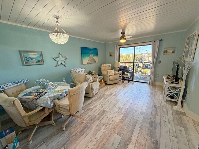 Photo - Beautifully Renovated, Fully Furnished Beach Condo just a short walk from the ocean.