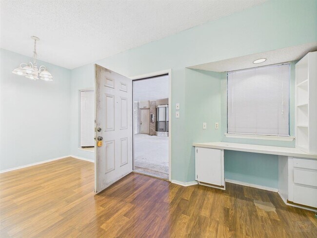 Photo - 3316 Guadalupe St Unit 220
