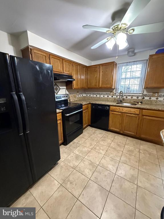 Photo - 6 Southall Ct