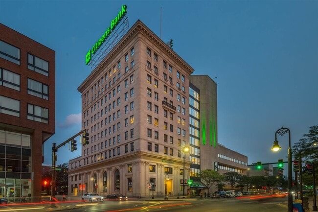 Photo - 875 Elm St Apartamento Unidad 316