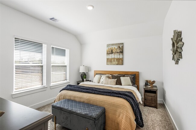 Photo - 638 Paisley Harbor Ct