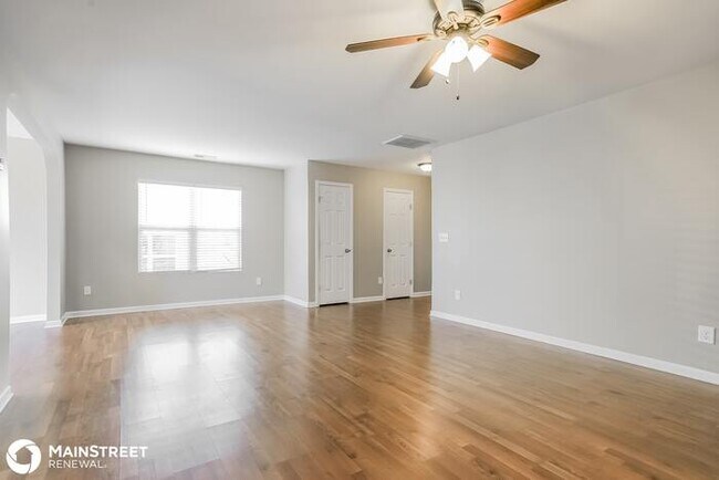 Photo - 1013 Collington Dr, Mebane, NC 27302