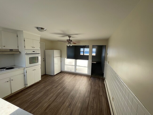 Photo - 623 Quincy Shore Dr Condo Unit 4A