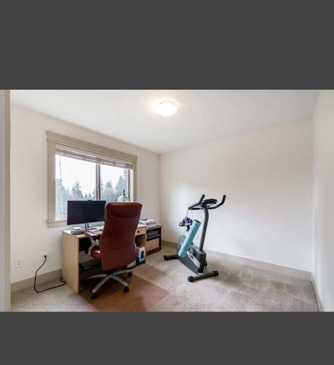 Photo - Beautiful home for Rent in Langley