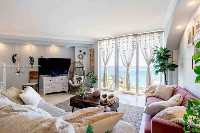 Building Photo - 3901 S Ocean Dr Unit 14L Rental