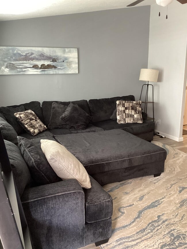 Photo - 250 SW 30th St