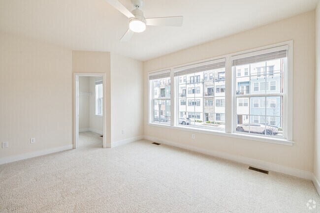 3BR, 2.5BA - 1,531SF - Primary Bedroom