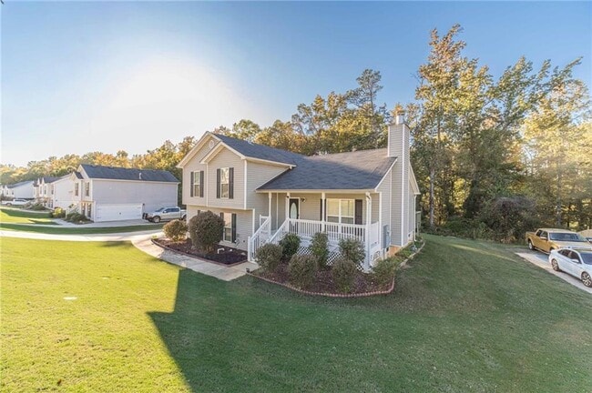 Photo - 583 Embassy Walk