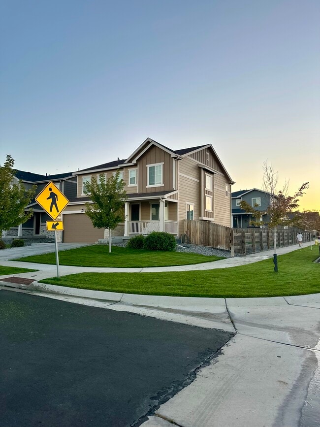 Photo - 397 Fencerow Pl