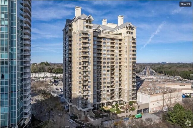 3334 Peachtree Rd NE Unit 404