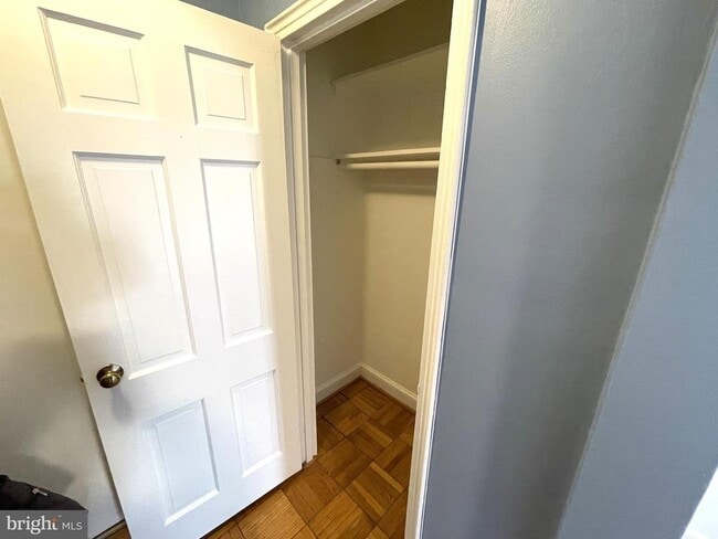 Photo - 22 S Old Glebe Rd Unidad 305-D