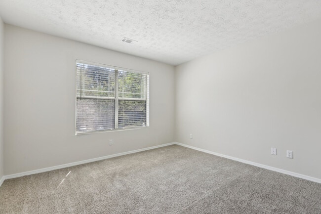 Photo - Reserve at Garden Lake