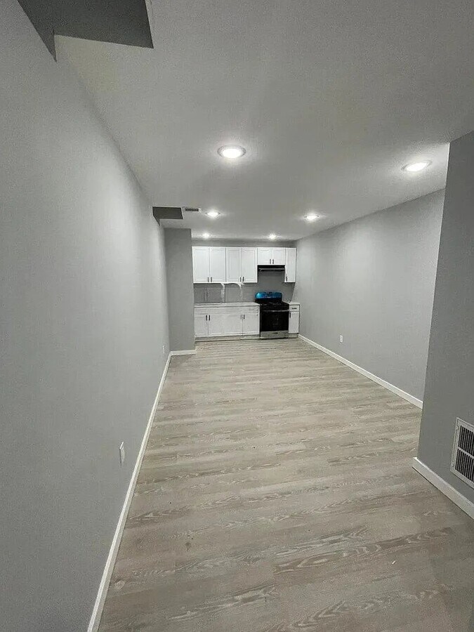 Photo - 252 Lehigh Ave Unidad 24