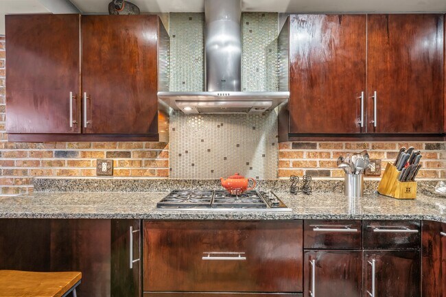 Photo - 225 S 18th St Unit 714