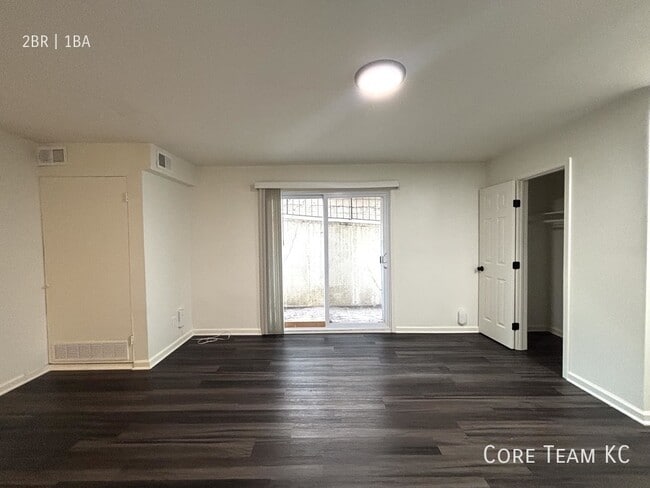 Photo - 4903 Walnut St Unit 4903-02