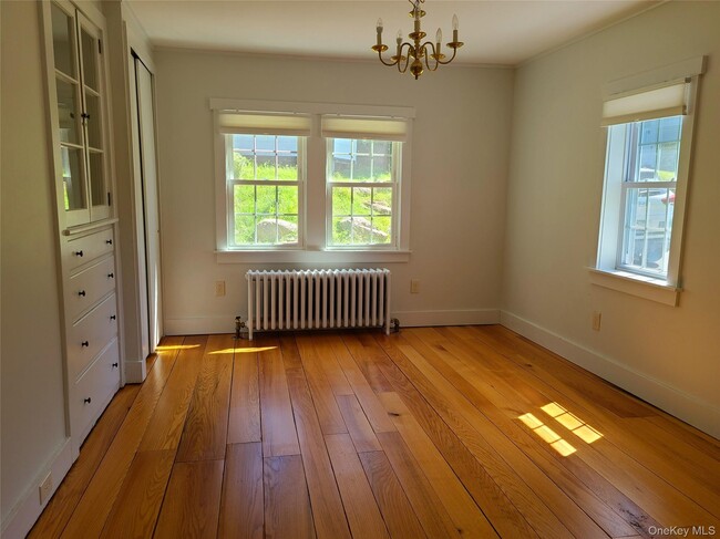 Photo - 31 Upper Depew Ave