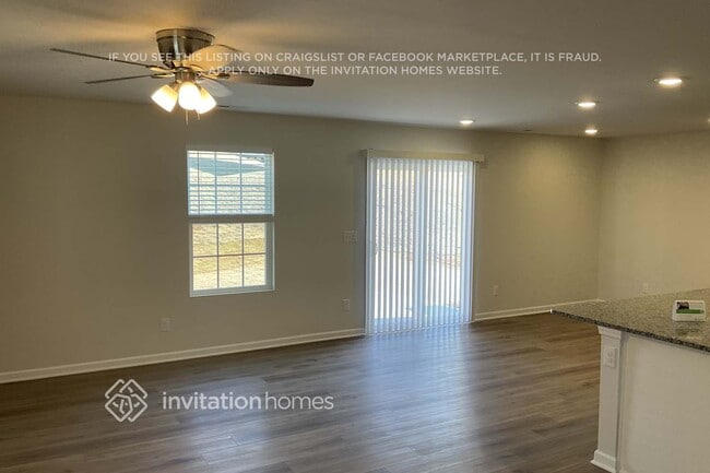 Photo - 133 Hazelnut Wy