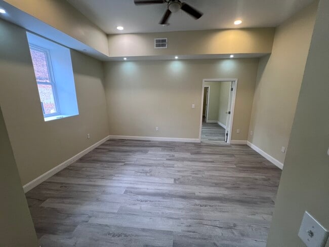 Photo - 1316 11th Ave Unidad 2nd Floor Rear