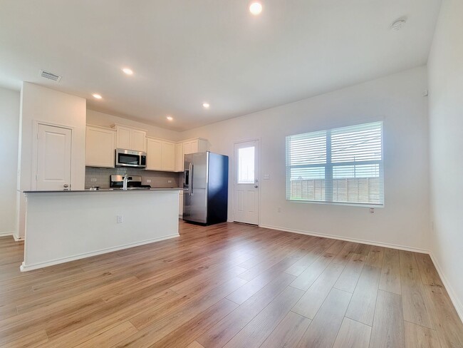 Photo - 7232 Dancing Wind Ln