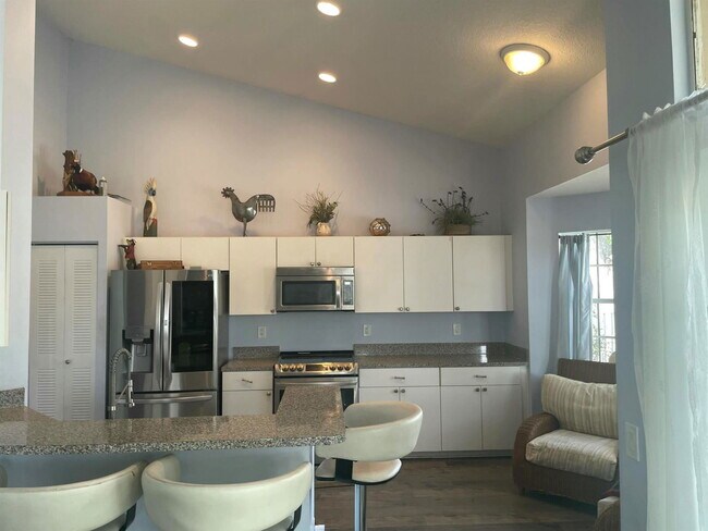 Photo - 1236 Bayview Cir