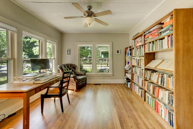 Photo - 3 Bed | 2 Bath in Midtown!