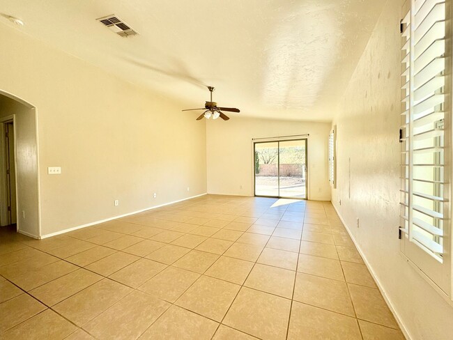 Photo - 3BR/2BA/2CG, 1337 sq.ft. rental in Sierra Vista, AZ