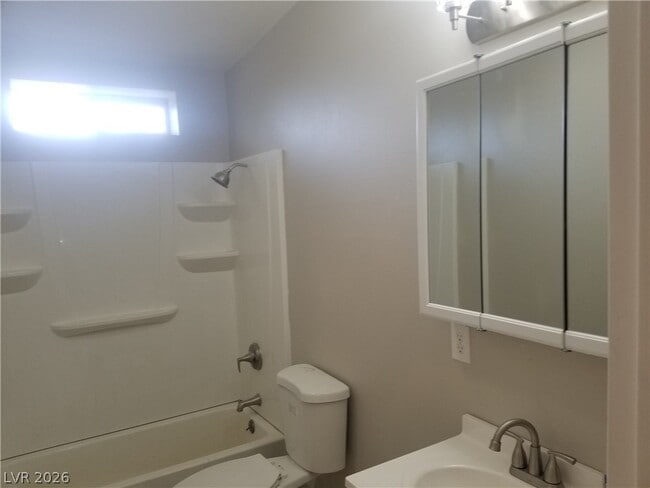 Photo - 2504 Flower Dr