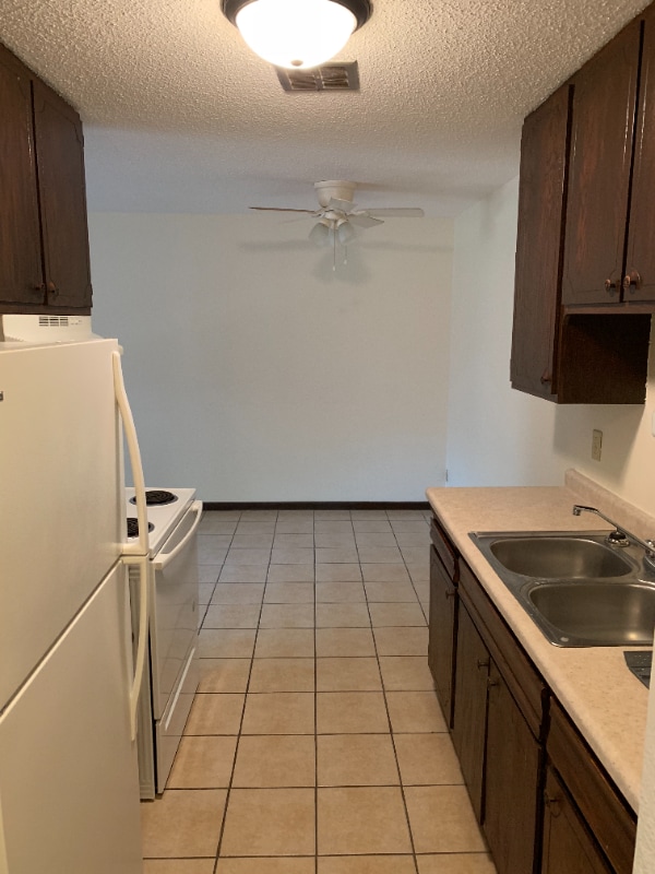 Photo - 995 St Albans St N Unit 203