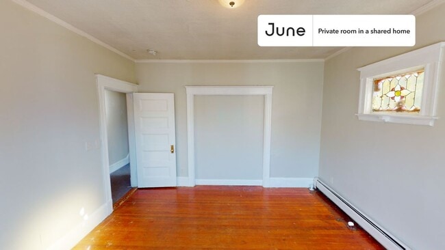Photo - Room in Shared 5 bed/2 bath home Unidad A
