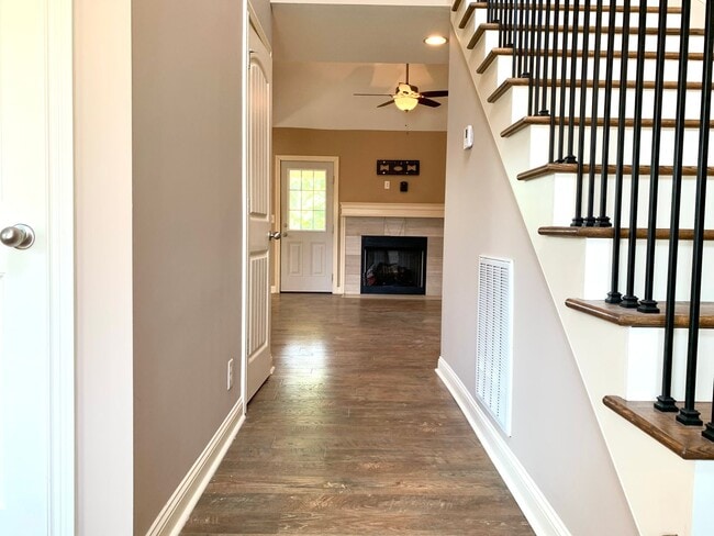Photo - 1053 Quiver Ln