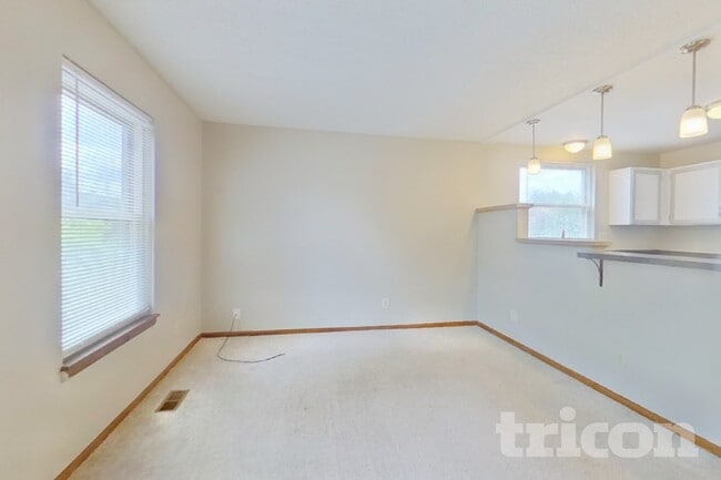 2812 Deliverance Dr