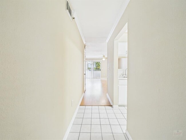 Photo - 501 W 26th St Unit 116