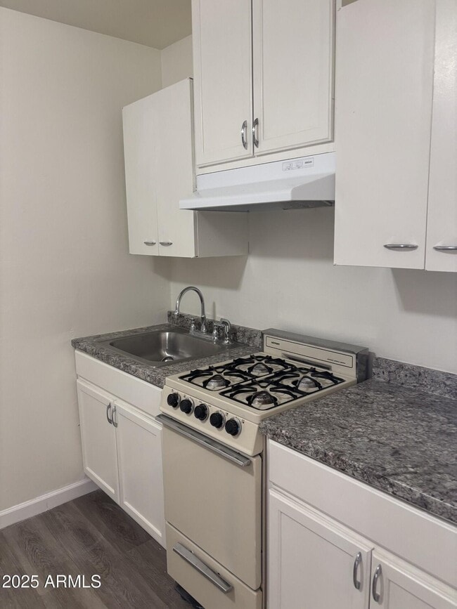 Photo - 1372 AZ-92 Apartment