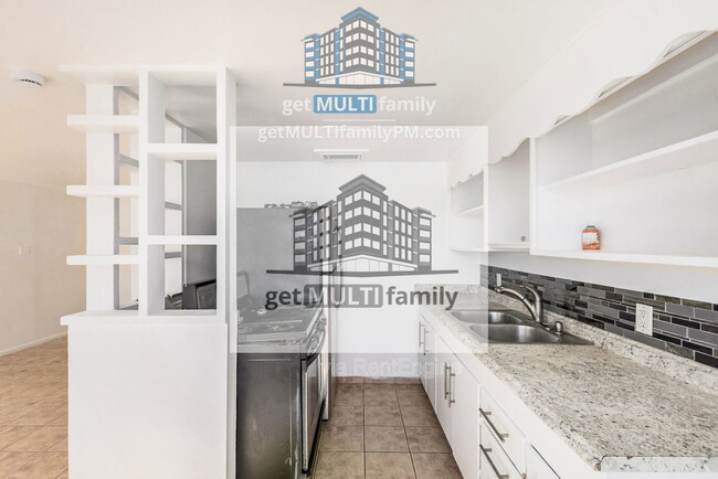 Photo - 1402 W Mercer Ln Unit 1