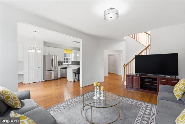 Photo - 8863 Flatbush Ct