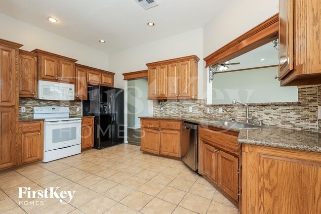 Photo - 116 SW 138th St