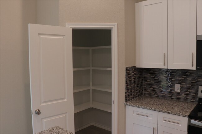 Photo - 9810 Arbor Oak