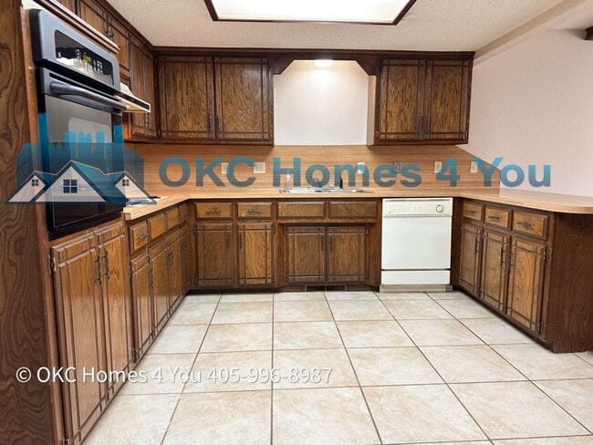 Photo - Ideal Yukon Duplex