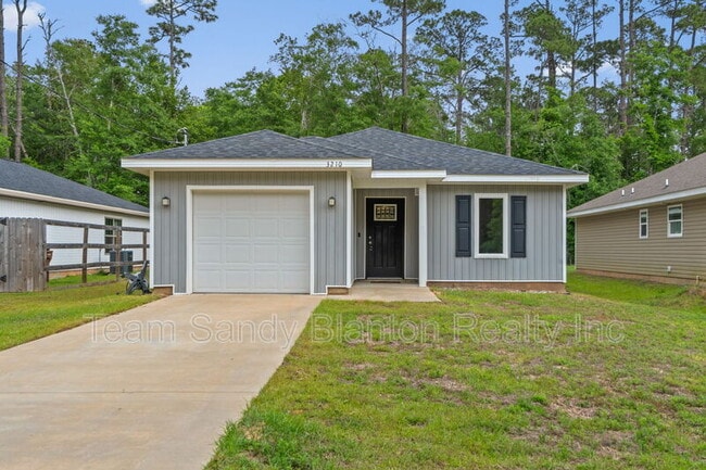 Building Photo - 3210 Electra Dr
