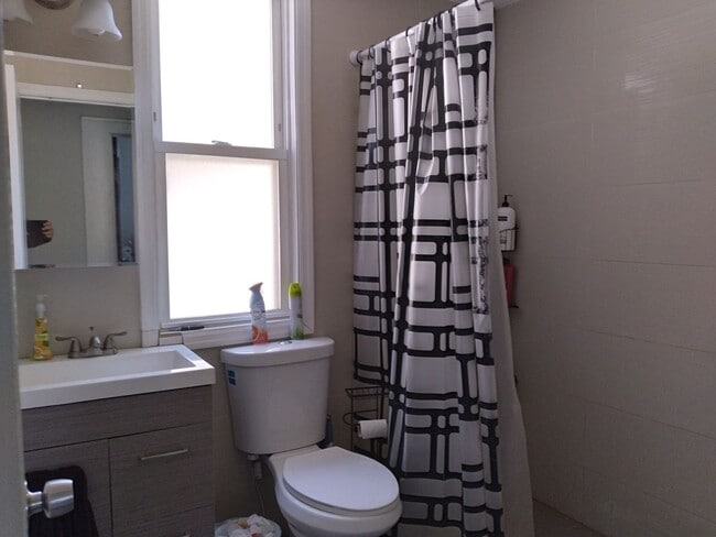 Photo - 45 S Pine Ave Unidad Floor 1