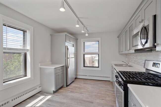 Photo - 5858 N Sheridan Rd Unit 508