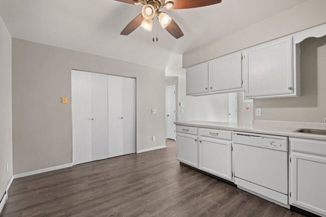 Photo - 2 Bedroom 2 Bathroom Unit 15